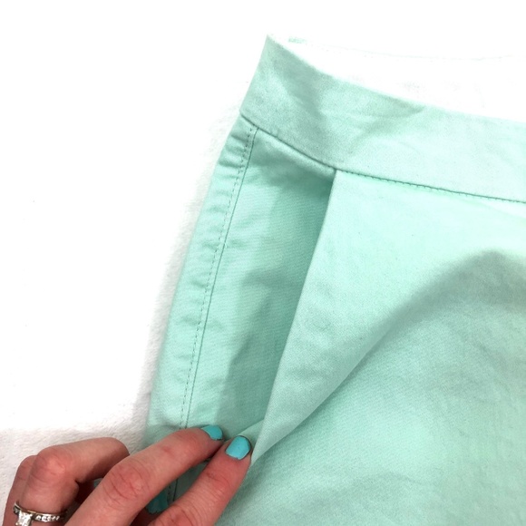NWT Old Navy Seafoam Chino Shorts - Picture 3 of 4